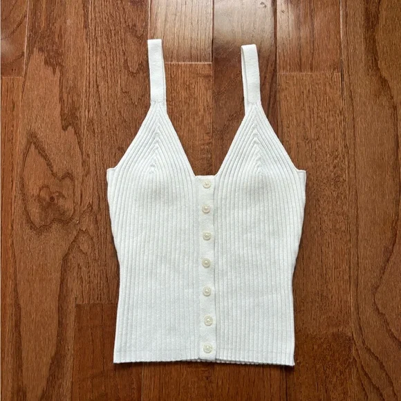 NWOT Aerie Button Front Sweater Tank Top - Picture 2 of 6
